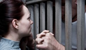 sognare-fidanzato-in-carcere